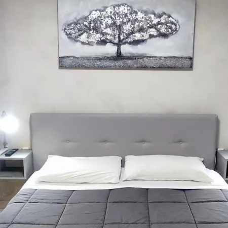 Giambattista House 3*