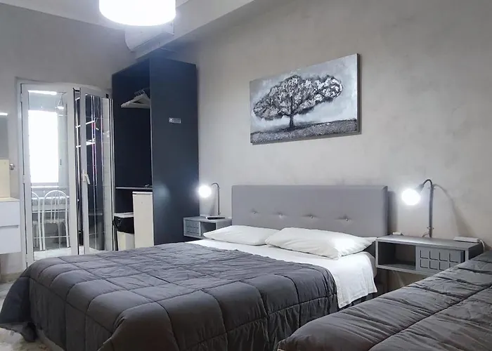 Giambattista House Affittacamere 3*