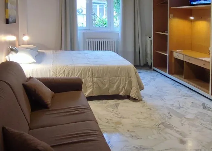 Giambattista House 3*